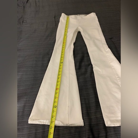 Free People We The Free Flare Leg Jeans Pants Off White Size 28 - Picture 14 of 14